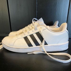 Women’s Adidas Grand Court Sneaker